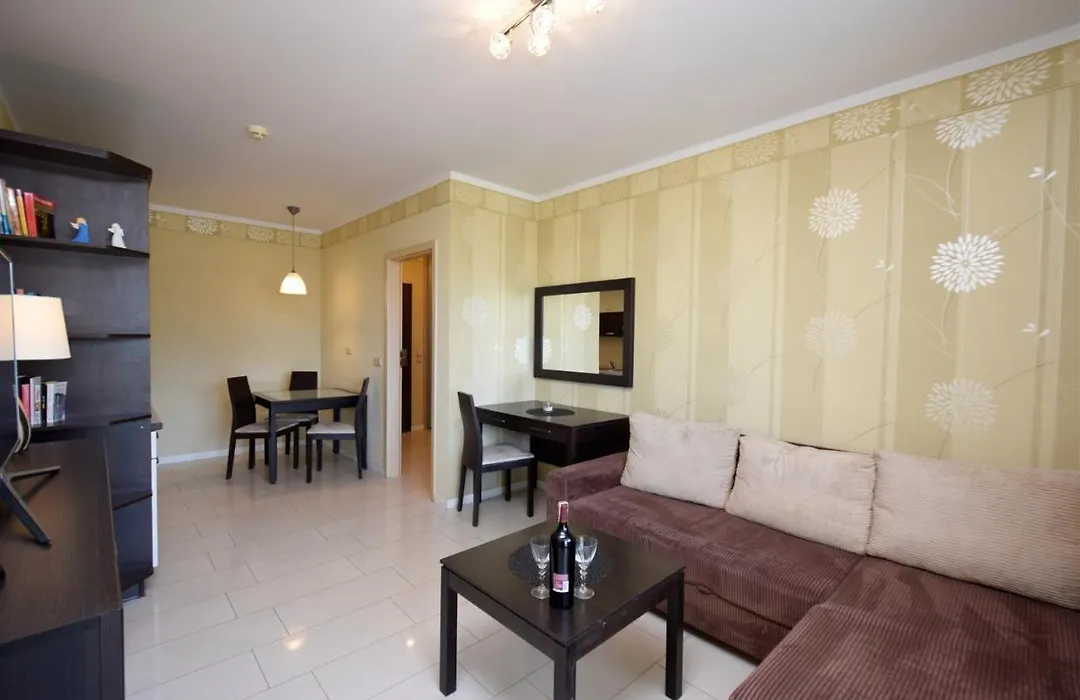Apartament Prywatny Blisko Morza-1